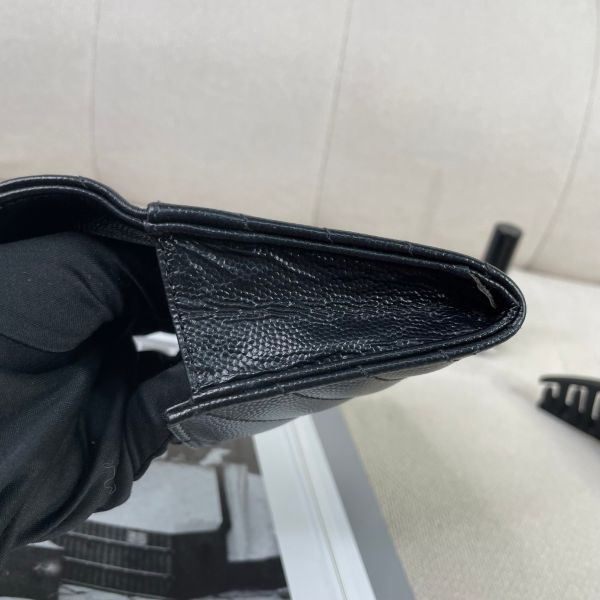 【12期0利率】YSL 粒面壓紋皮革信封卡片夾【9成新】 
