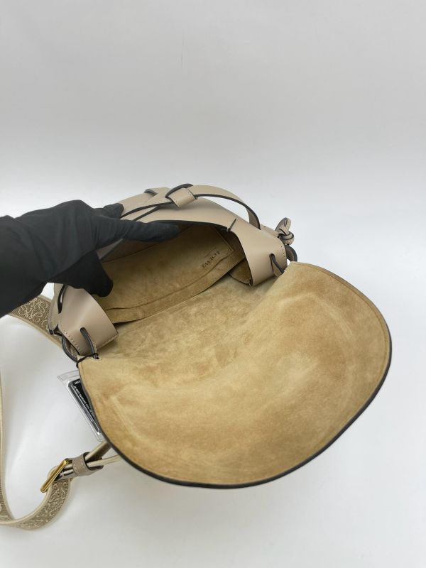 【95成新】LOEWE SMALL GATE柔軟小牛皮 