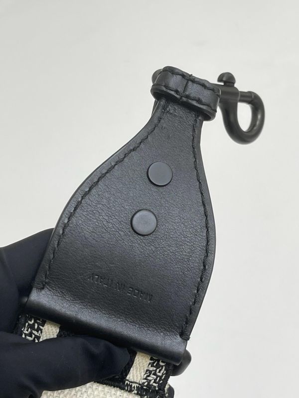 【9成新】DIOR 刺繡寬背帶 
