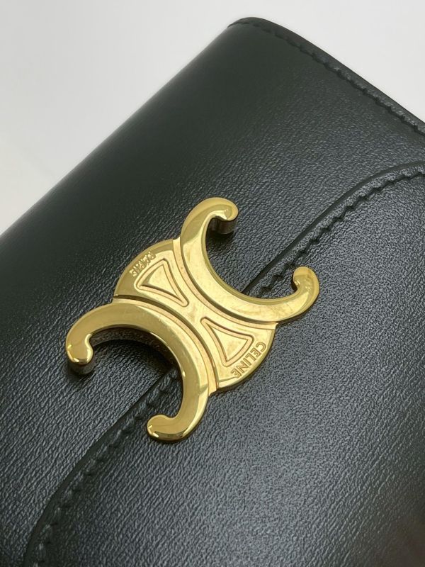 【95成新】CELINE 亮面牛皮革TRIOMPHE三折短夾 