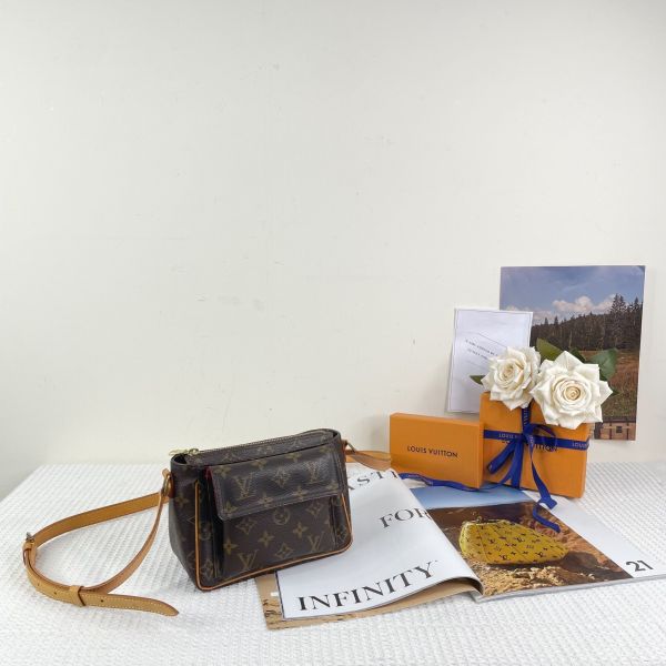 【12期0利率】LV老花豆腐包【9成新】 