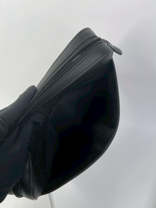 【99成新】LV Trio 郵差包 