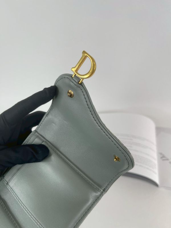【9成新】DIOR SADDLE LOTUS 老花三折短夾 