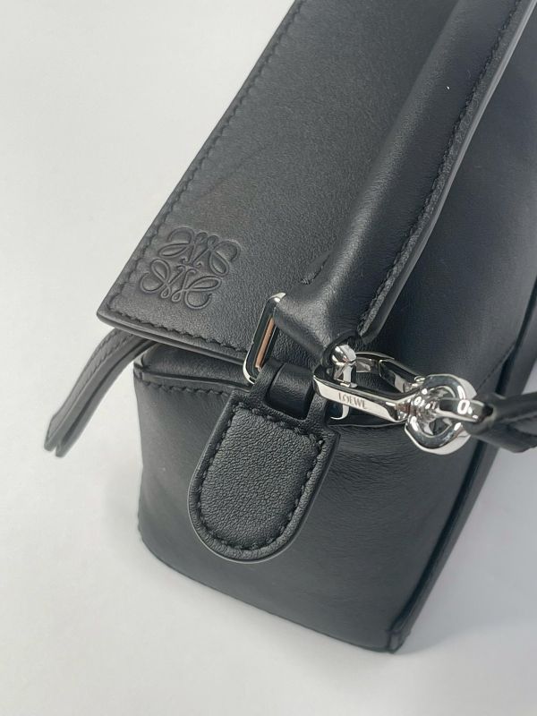 【99成新】LOEWE MINI  PUZZLE  黑色 