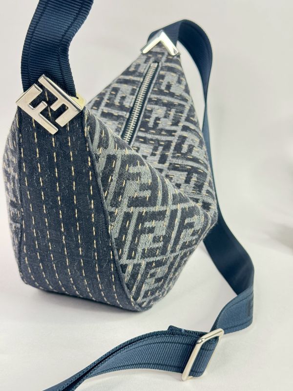 【未使用閒置品】FENDI FF 緹花 小型單肩包 