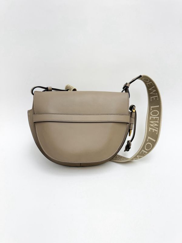【95成新】LOEWE SMALL GATE柔軟小牛皮 