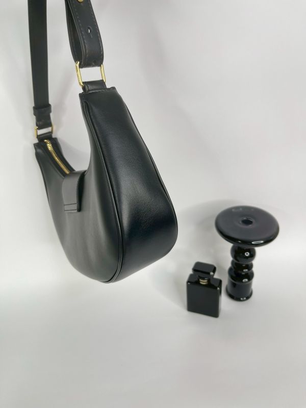 【分期0利率】CELINE AVA TRIOMPHE中號手袋【99成新】 