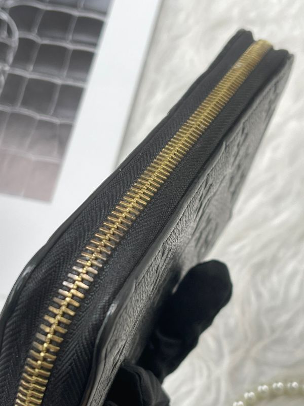 【分期0利率】LV Monogram Empreinte皮革拉鍊長夾【9成新】 