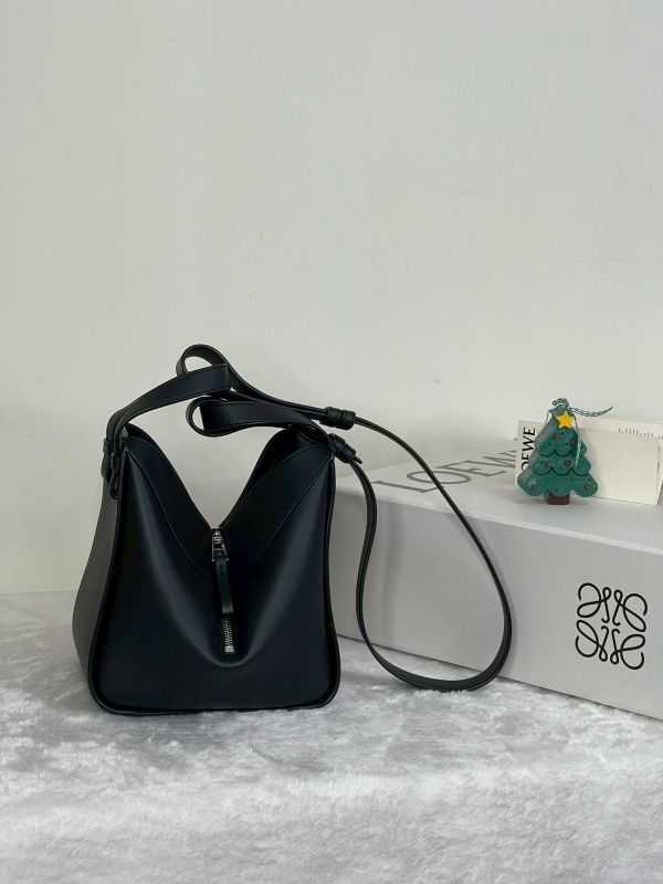 【分期0利率】LOEWE Compact Hammock 吊床包【未使用閒置品】 