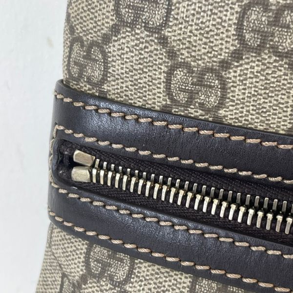 【12期0利率】Gucci 經典雙G緹花防水PVC扁式斜背包【9成新】 
