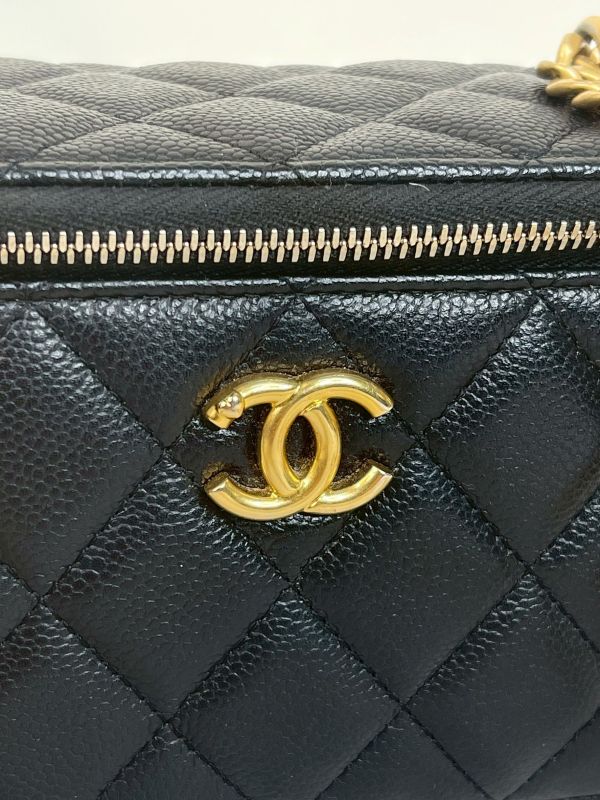 【95成新】CHANEL 23P荔枝牛皮愛心金球長盒子 