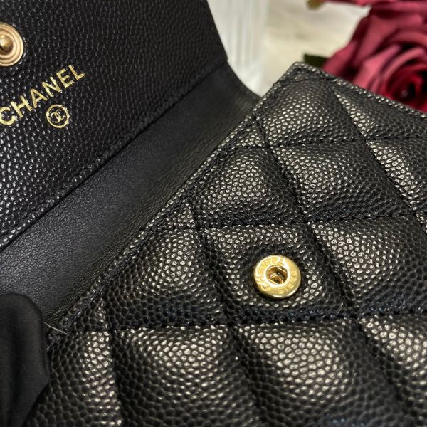 【99 成新】【12 期 0 利率】Chanel  Boy牛皮金扣 三折短夾 