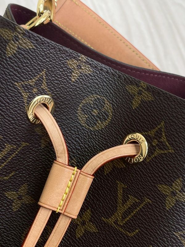 【9成新】LV Néonoé BB 
