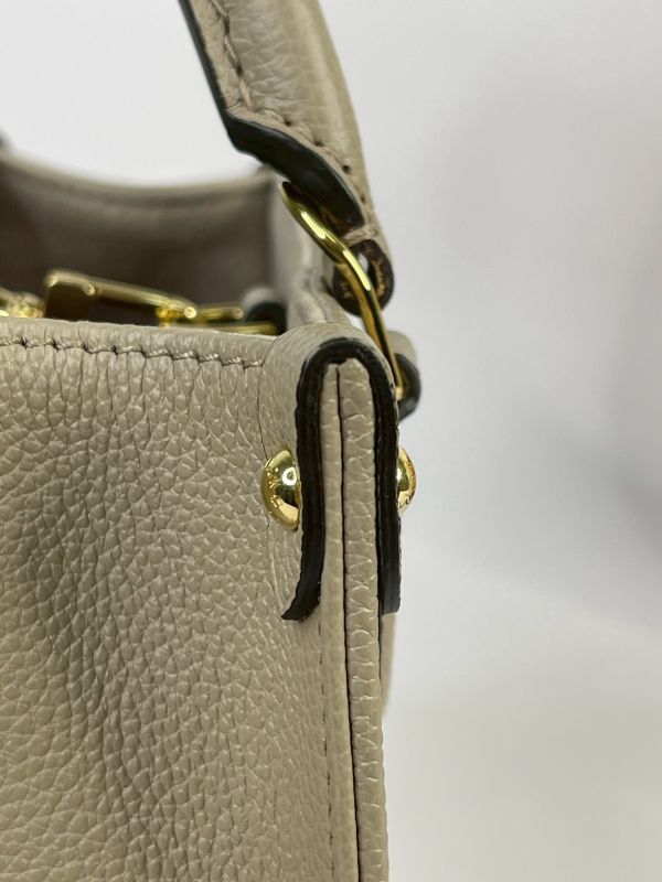 【99成新】LV ON THE GO BB 