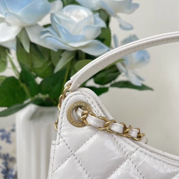 【12期0利率】CHANEL 油蠟皮天貓長背帶HOBO 中號【23年1月北京購證】【95成新】 
