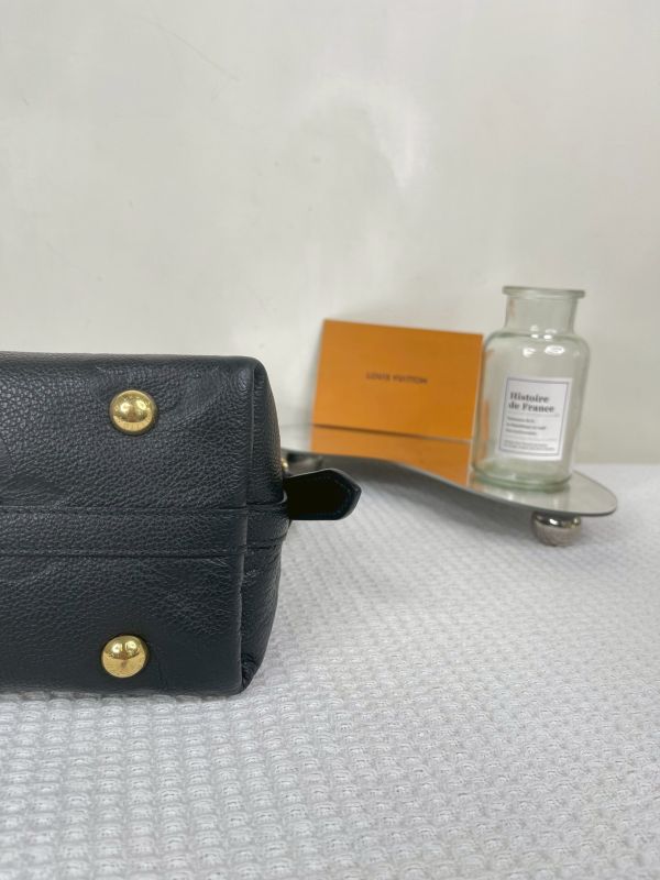 【分期0利率】LV CarryAll PM 【95成新】 