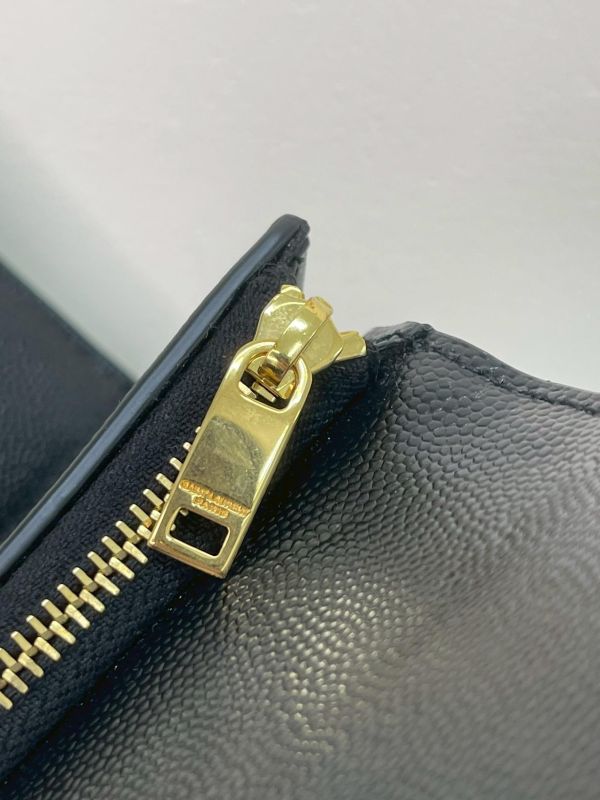 【99成新】YSL 魚子醬三折短夾 