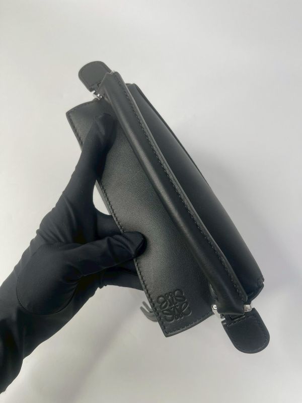 【99成新】LOEWE MINI  PUZZLE  黑色 