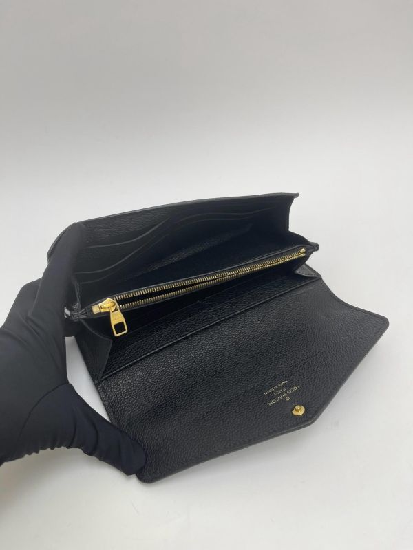 【9成新】LV SARAH 皮革壓印信封長夾 