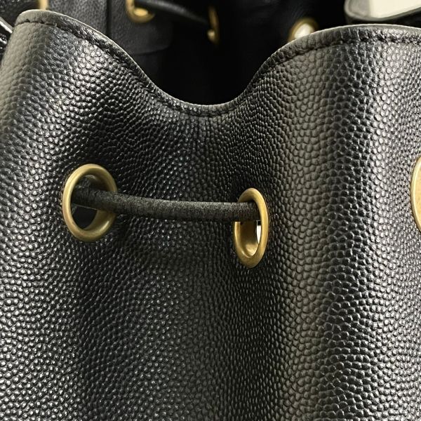 【12期0利率】Chanel 鉚釘牛皮Deauville後背包【9成新】 