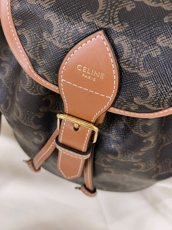 【分期0利率】CELINE Triomphe帆布及小牛皮迷你型FOLCO背包【未使用閒置品】 