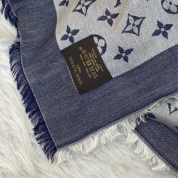 【12期0利率】LV Monogram Denim 披肩【99成新】 