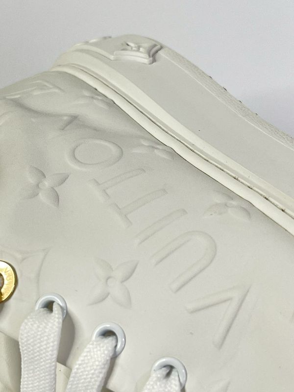 【9成新】LV TIME OUT 運動鞋  42號 