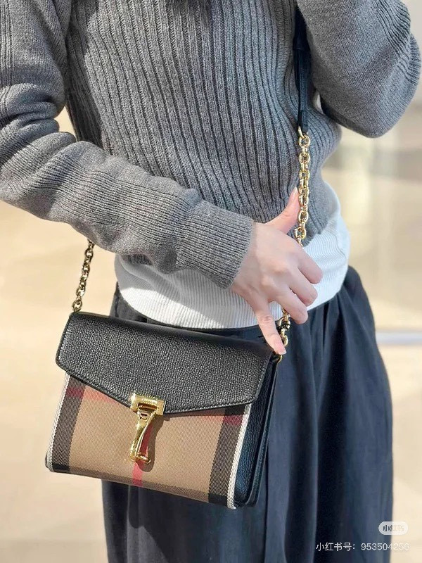 【分期0利率】BURBERRY Macken Baby 格紋鍊條包【9成新】 