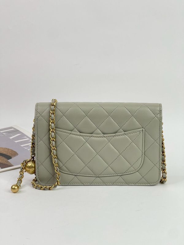 【9成新】CHANEL 羊皮金球WOC 