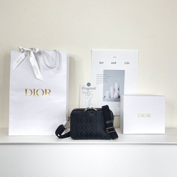 【12期0利率】DIOR CD Diamond帆布迷你相機包【9成新】【現金價27500】 