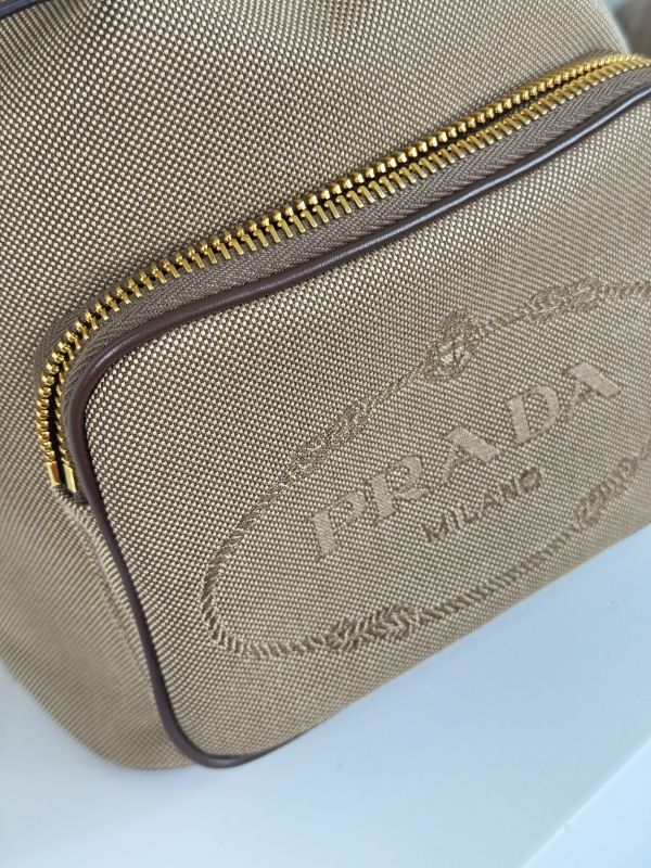 【分期0利率】PRADA JACQUARD 緹花帆布兩用水桶包【95成新】 