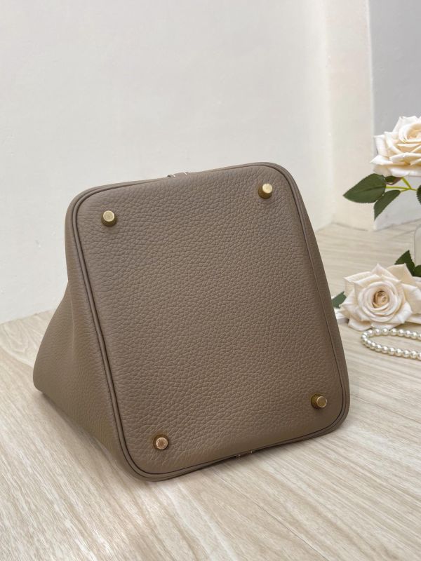【全新品】HERMES PICOTIN 22 