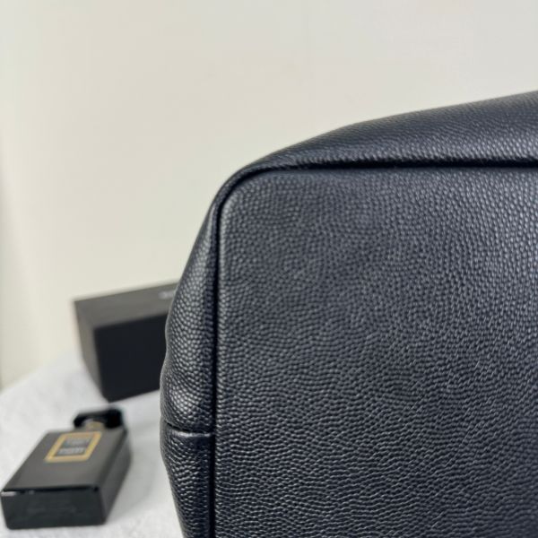 【12期0利率】Chanel 鉚釘牛皮Deauville後背包【9成新】 