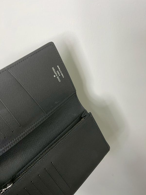 【未使用閒置品】LV Brazza 錢包 