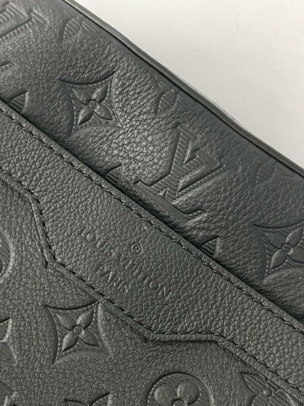 【99成新】LV Trio 郵差包 