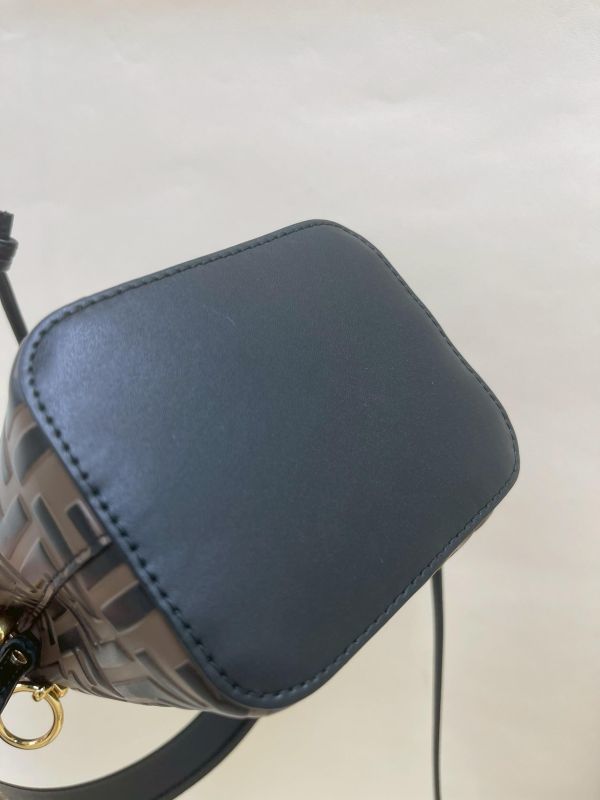 【95成新】FENDI Mon Treso 水桶包 