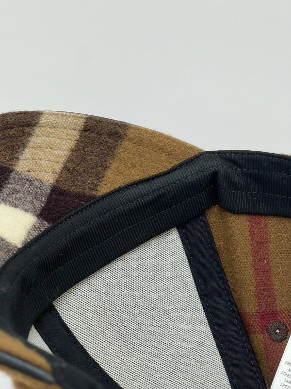 【95成新】BURBERRY 格紋羊毛棒球帽 