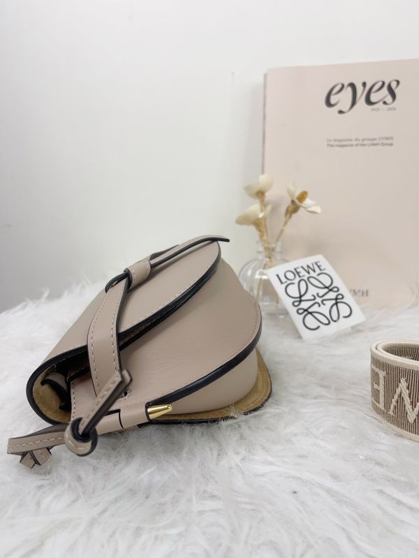 【分期0利率】LOEWE MINI GATE 雙層包 沙色【99成新】 