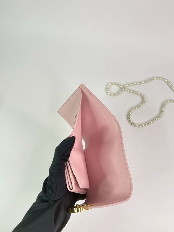 【分期0利率】CELINE 亮面牛皮革TRIOMPHE三折短夾 【9成新】