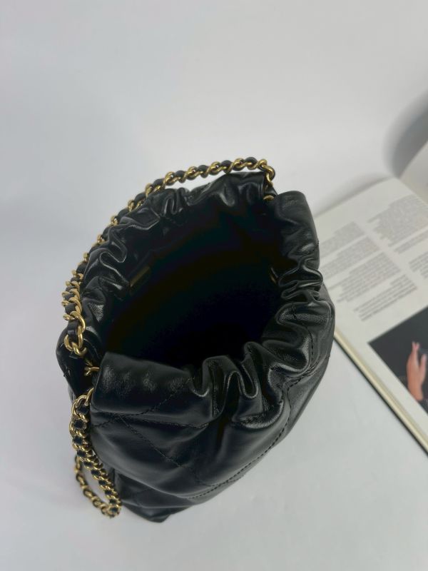 【95成新】CHANEL 22 迷你束口包 