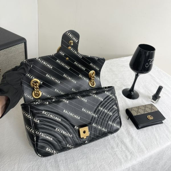 【分期0利率】GUCCI Marmont 巴黎世家聯名款26CM 肩背包【未使用閒置品】 