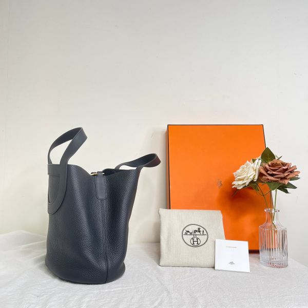 【12期0利率】HERMES IN THE LOOP 豬鼻子菜籃【23年6月韓國購證】【99成新】 