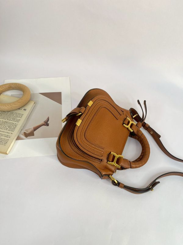 【95成新】CHLOE Marcie 粒面牛皮翻蓋迷你馬鞍斜背包 