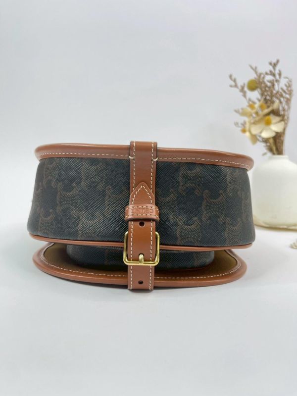 【95成新】CELINE Triomphe帆布中型Folco手袋 