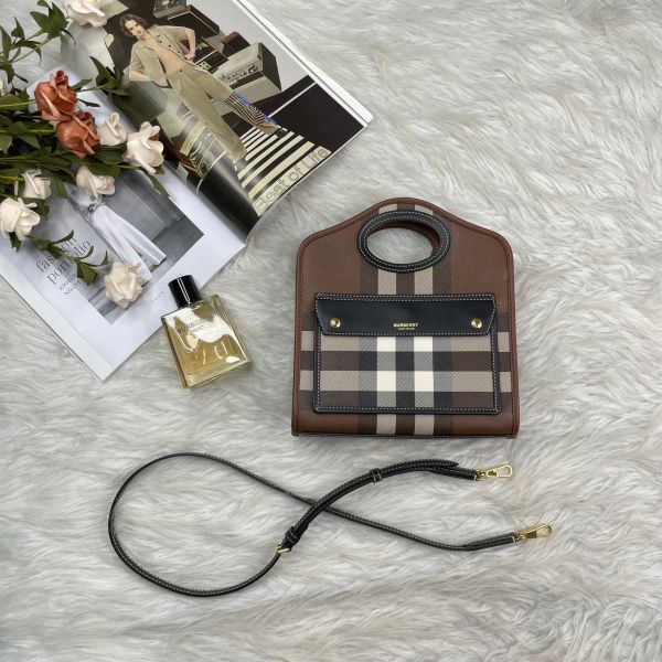 【12期0利率】【全新品】BURBERRY  Mini Pocket Bag【現金價28600】 