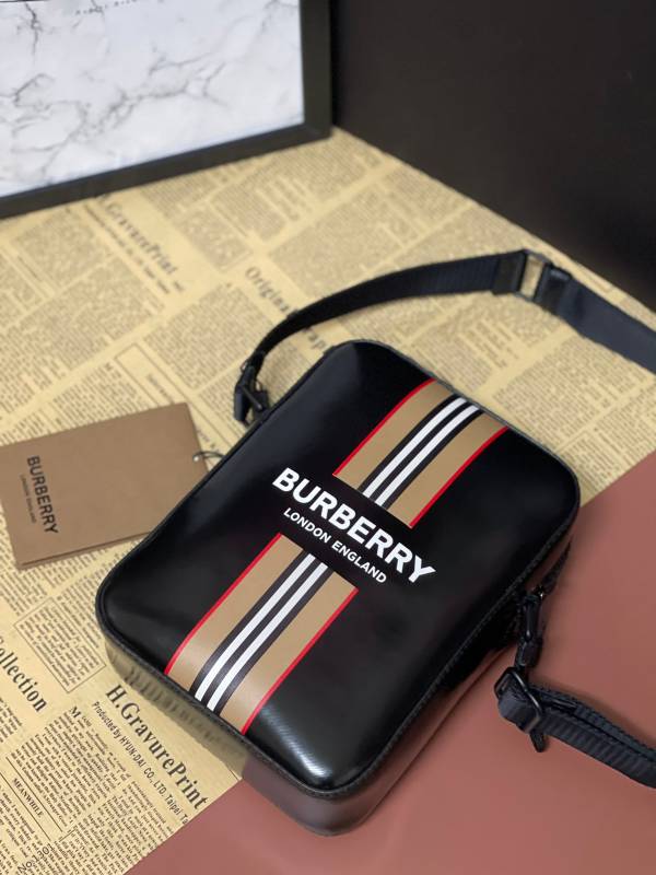 【12期0利率】【全新品】BURBERRY 漆皮條紋手機包 中性款 男女皆可【現金價18500】 