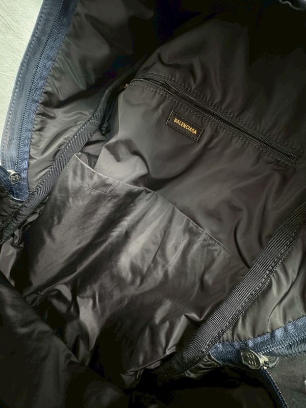 【分期0利率】BALENCIAGA 刺繡LOGO後背包【99成新】 