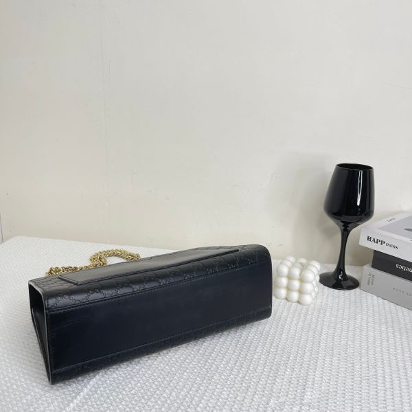 【分期0利率】GUCCI 牛皮壓紋 PADLOCK 鏈帶肩背包【9成新】 