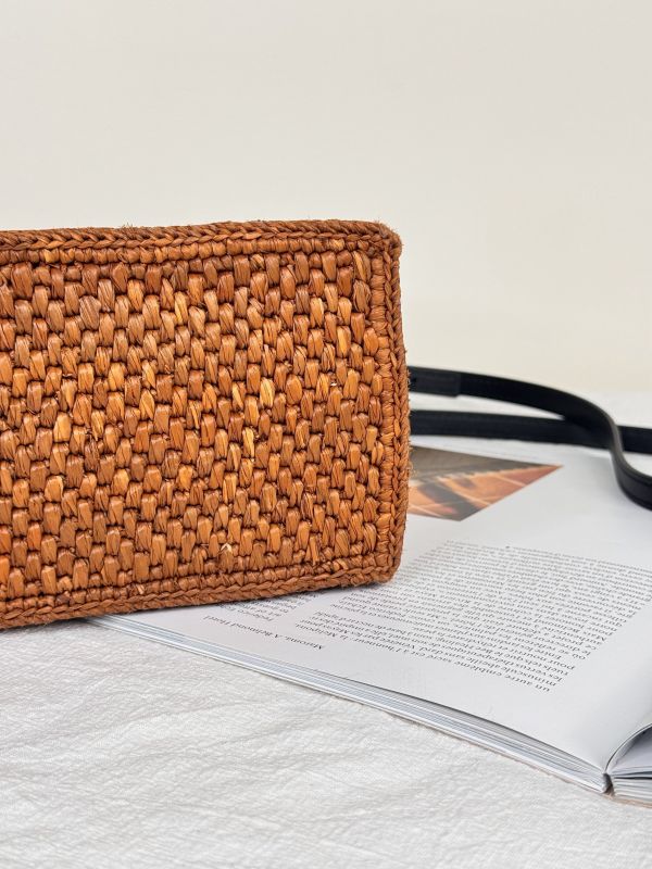 【分期0利率】LOEWE 小號拉菲草手提包【9成新】 