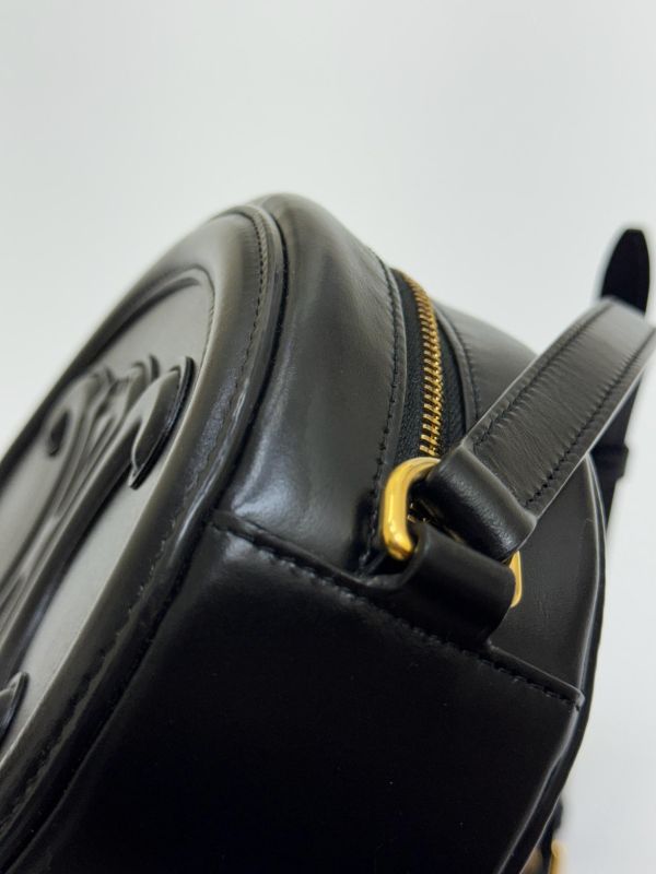 【95成新】CELINE CUIR TRIOMPHE OVAL 皮革大月餅包 